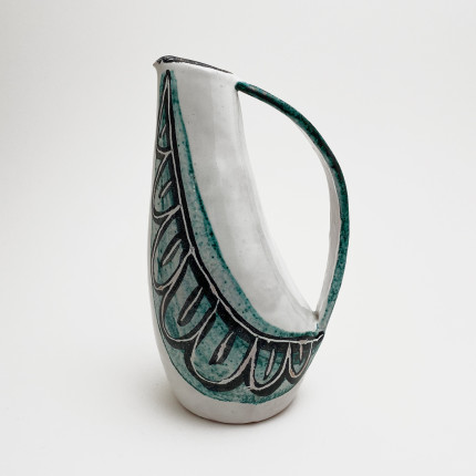 Ceramic vase by Swiss artist Lucette Hafner