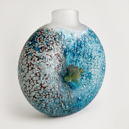 Large vase "Reef" by Kjell Engman with with fish for Kosta Boda