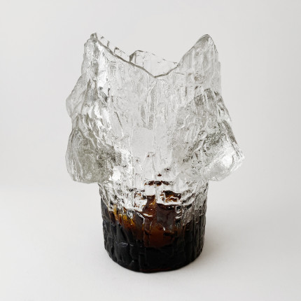 Vase designed by Pertti Santalahti for Kumela