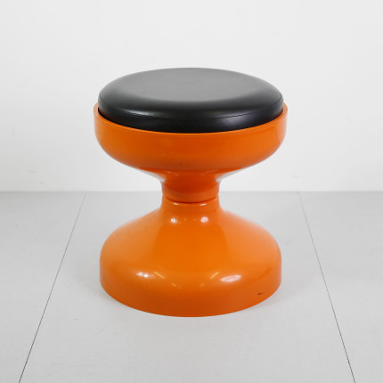 Vintage plastic orange stool Rochetto by Castiglioni for Kartell