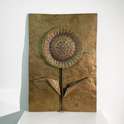Large bronze sculpture of a sunflower by Giovanni Schoeman